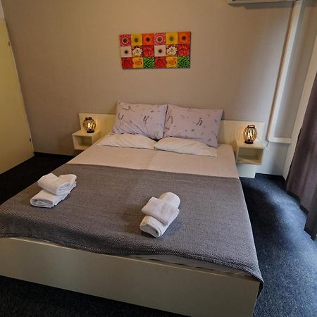 Meliores Rooms Šilo Exteriér fotografie